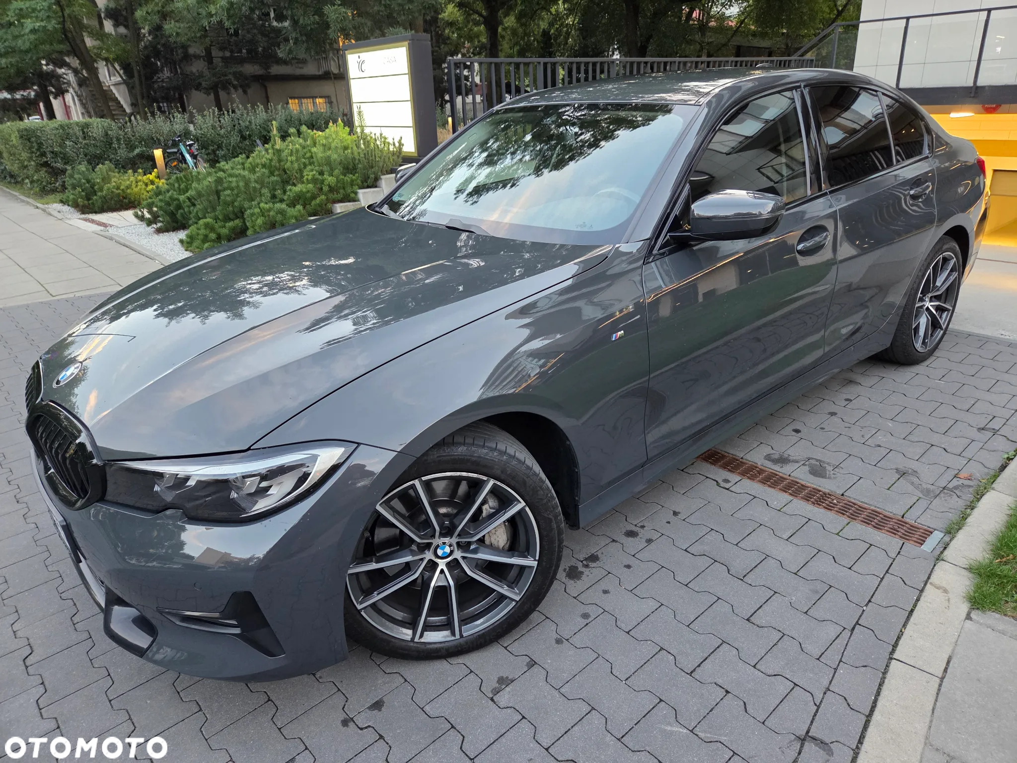 BMW Seria 3 330i xDrive M Sport sport - 7