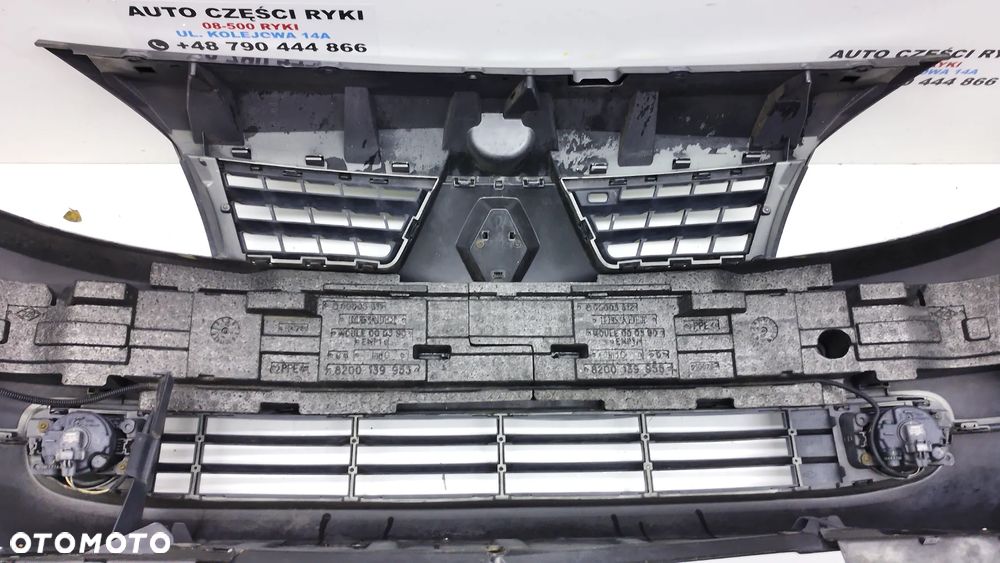 Renault Scenic II Zderzak Przód 8200139528 - 10