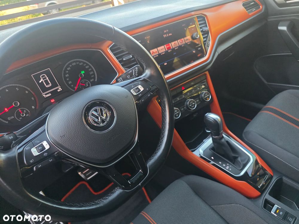 Volkswagen T-Roc - 32