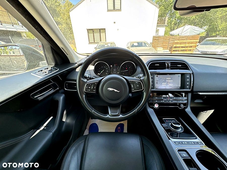 Jaguar F-Pace 20d AWD Prestige - 25