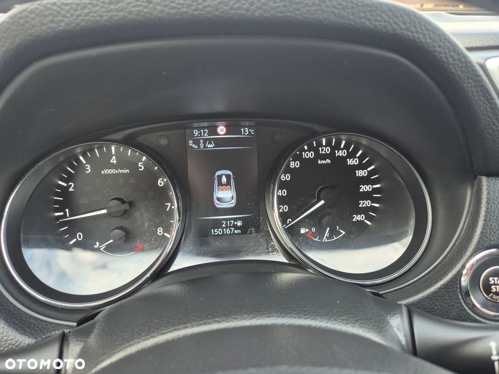 Nissan Qashqai - 22