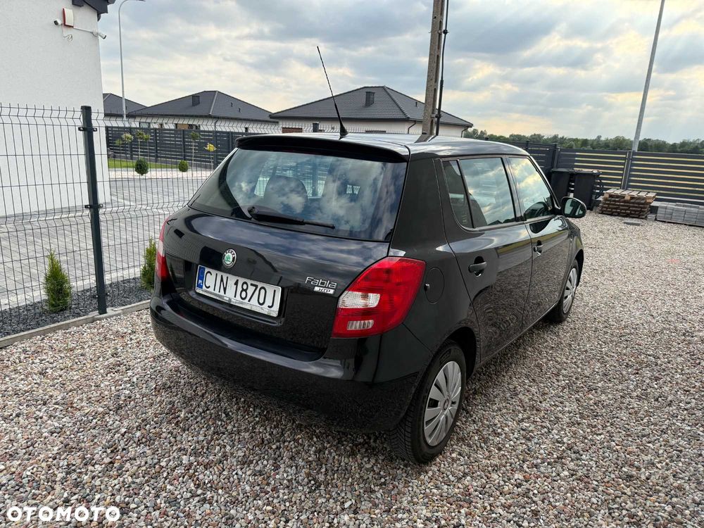 Skoda Fabia - 2