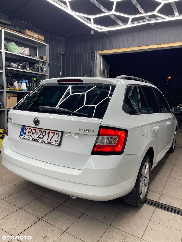 Skoda Fabia 1.4 TDI Ambition - 8