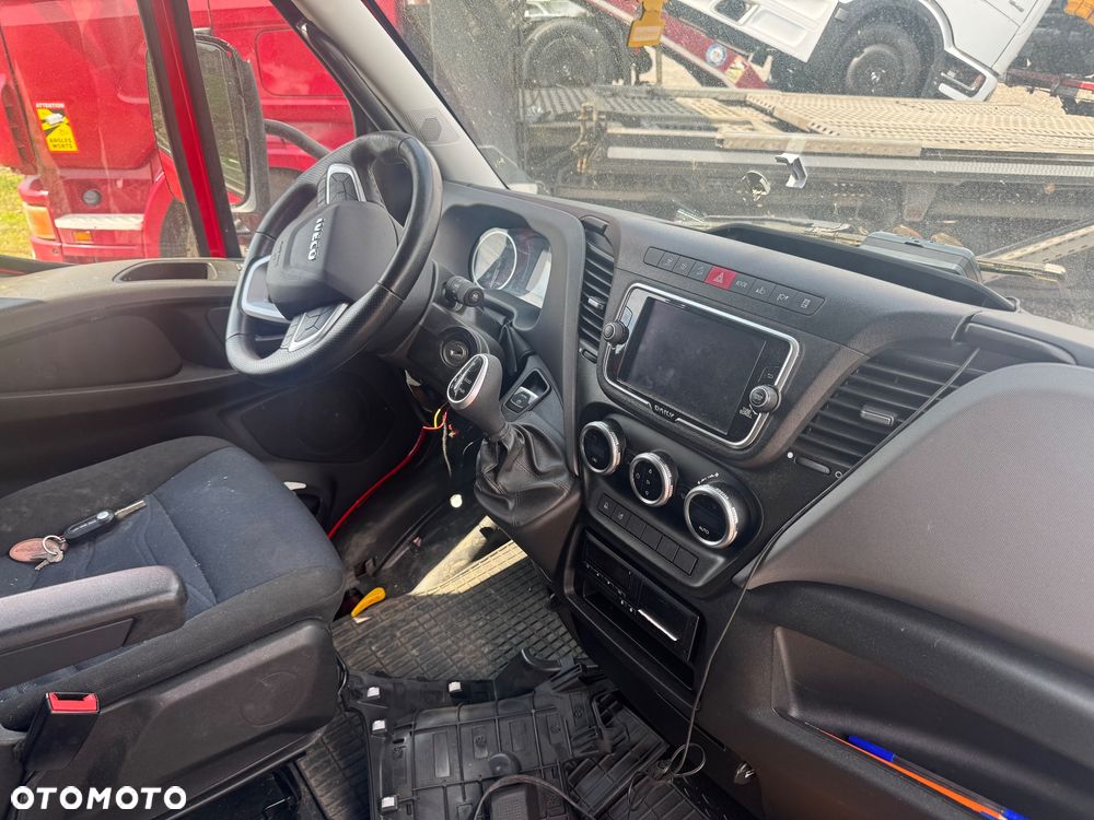 Iveco 70C21 - 24