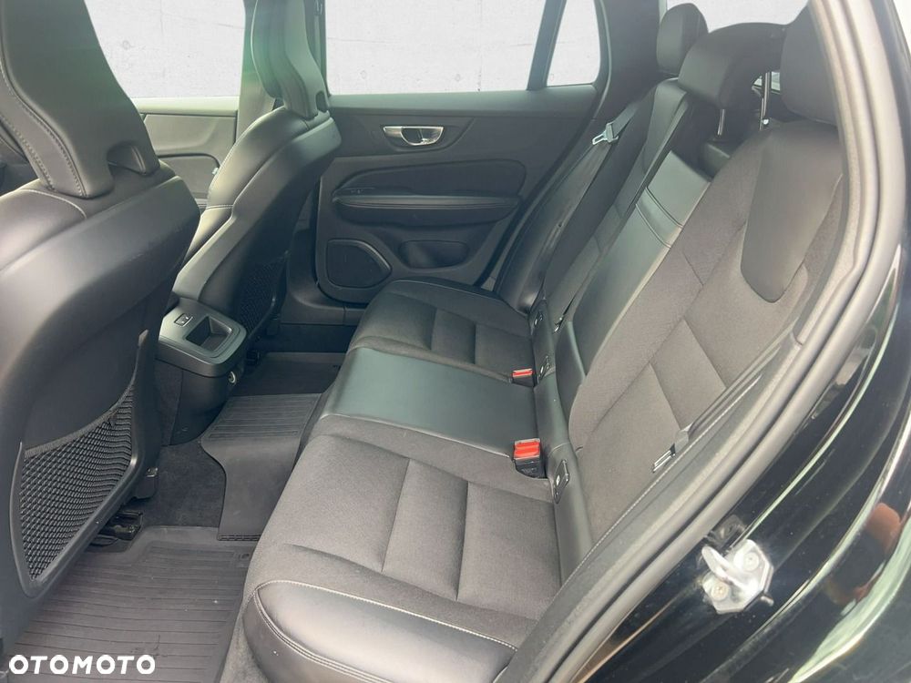 Volvo V60 - 21