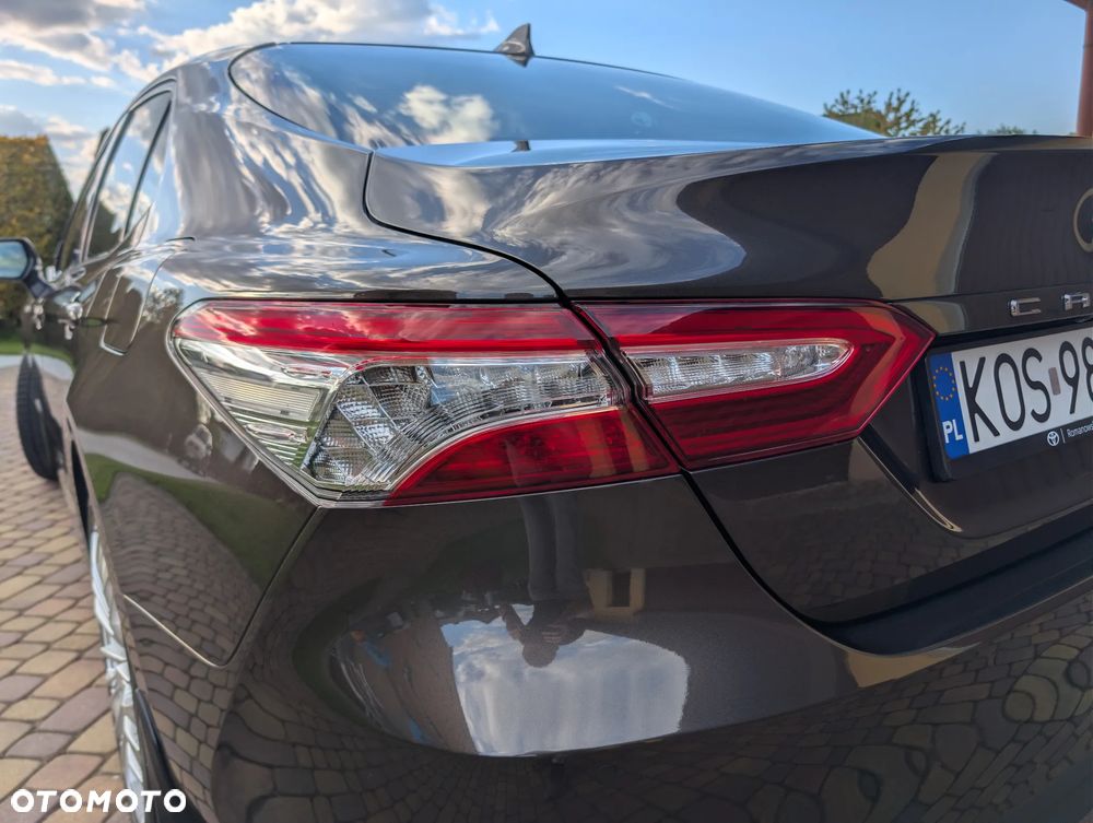 Toyota Camry 2.5 Hybrid Executive CVT - 11