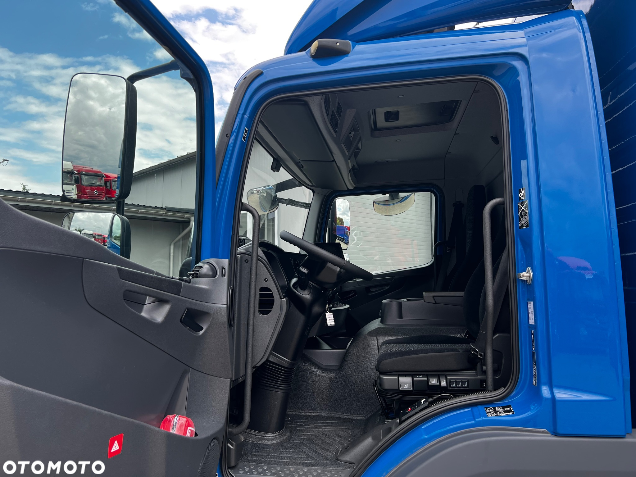 Mercedes-Benz ATEGO - 27