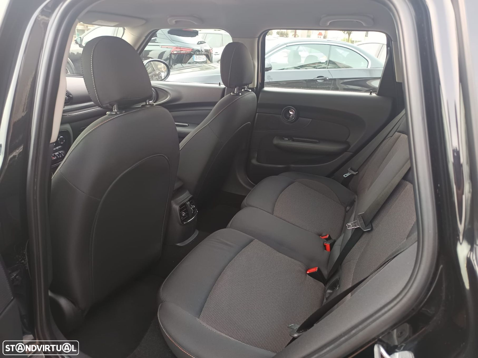 MINI Clubman One D - 8