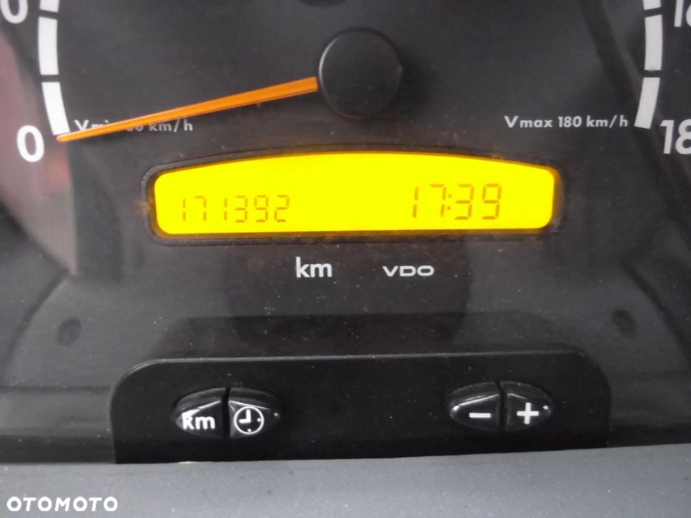 Mercedes-Benz Sprinter Specjalny 7-os z Agregatem - 17