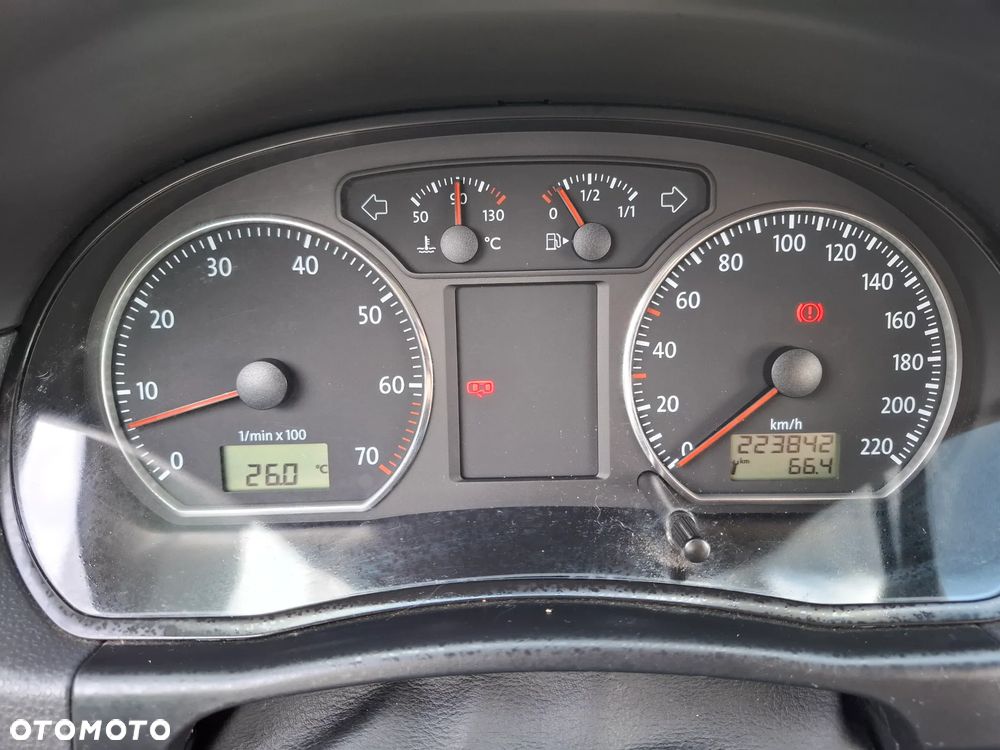 Volkswagen Polo Cross - 14