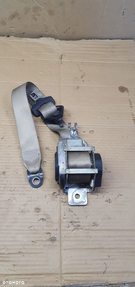 Pas bezpieczeństwa napinacz lewy tył Mercedes GL X166 W166 A16686009858 A1668600985 - 4