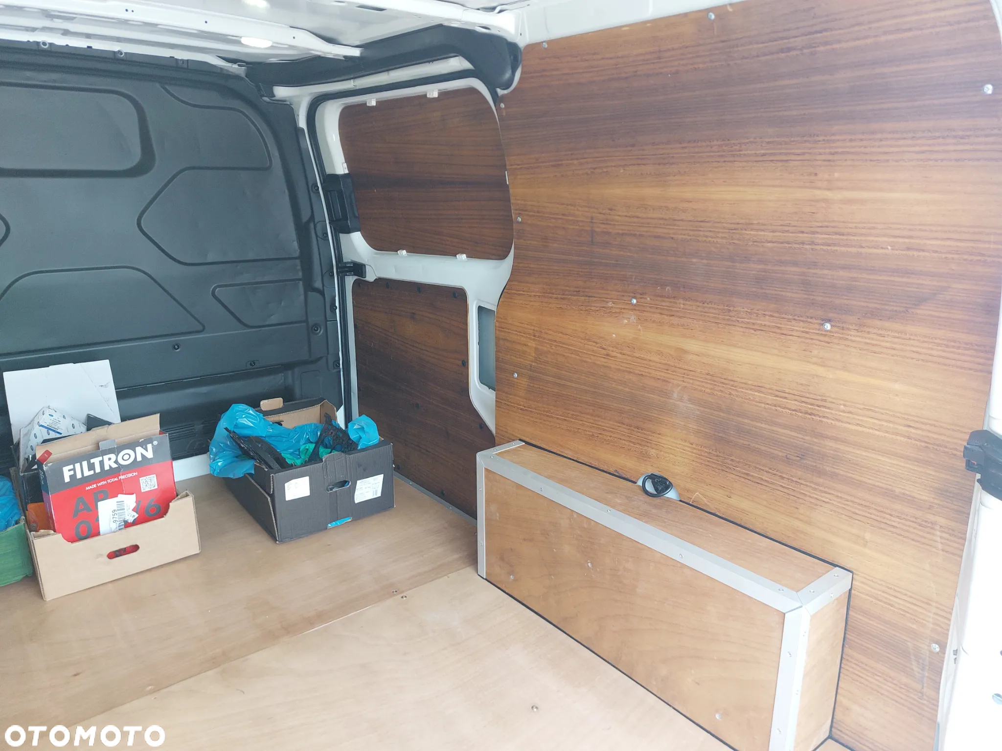 Ford Transit Custom - 27