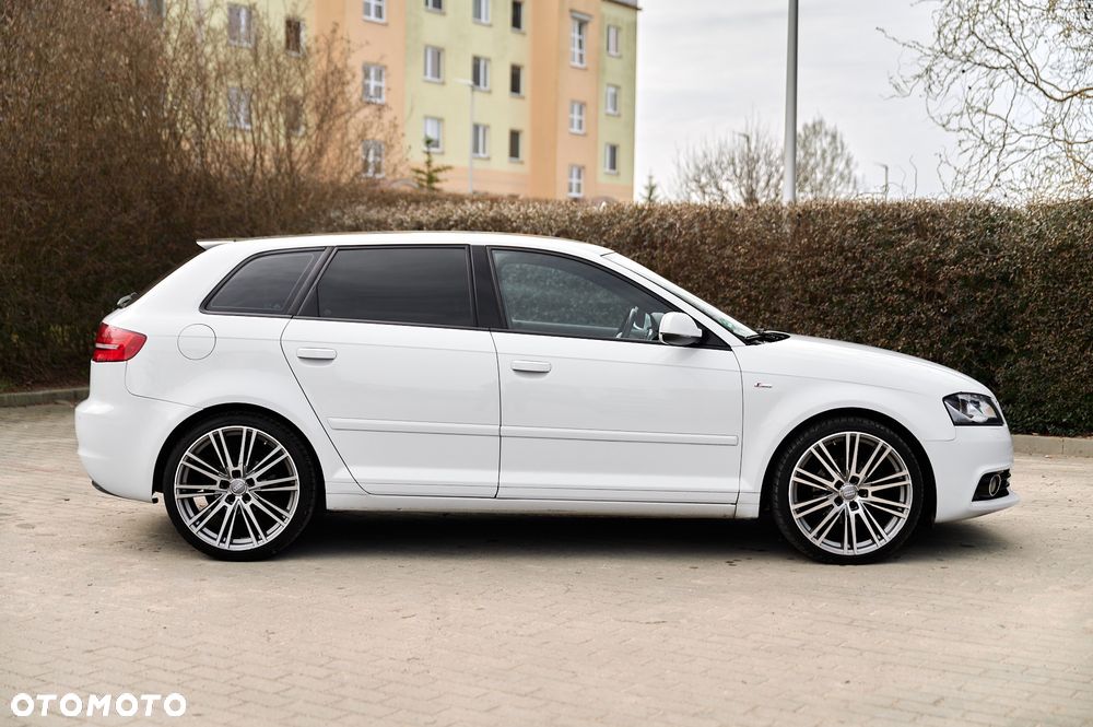 Audi A3 Sportback 1.4 TFSI S line Sportpaket - 15