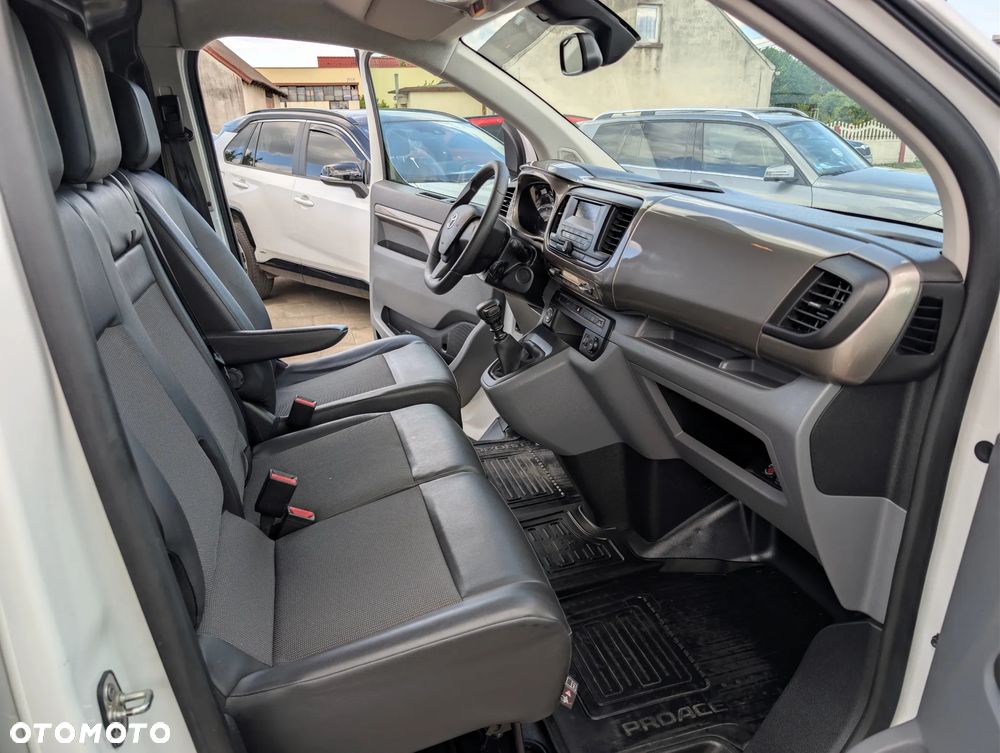 Toyota Proace - 31