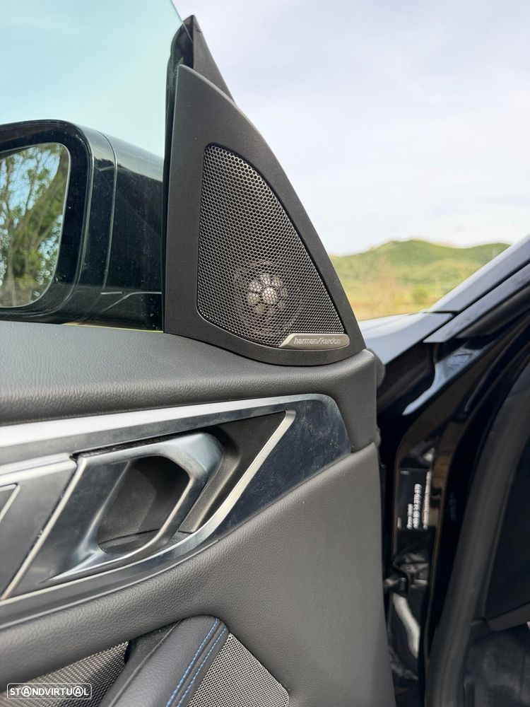 BMW i4 eDrive40 Pack Desportivo M - 17