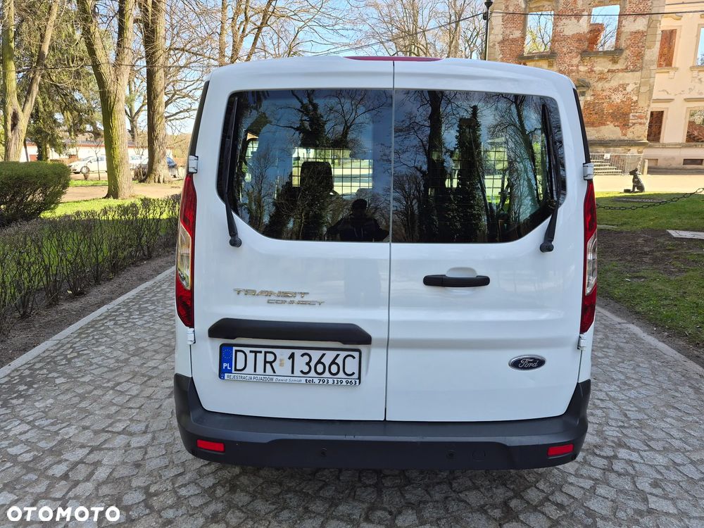 Ford Transit Connect - 9