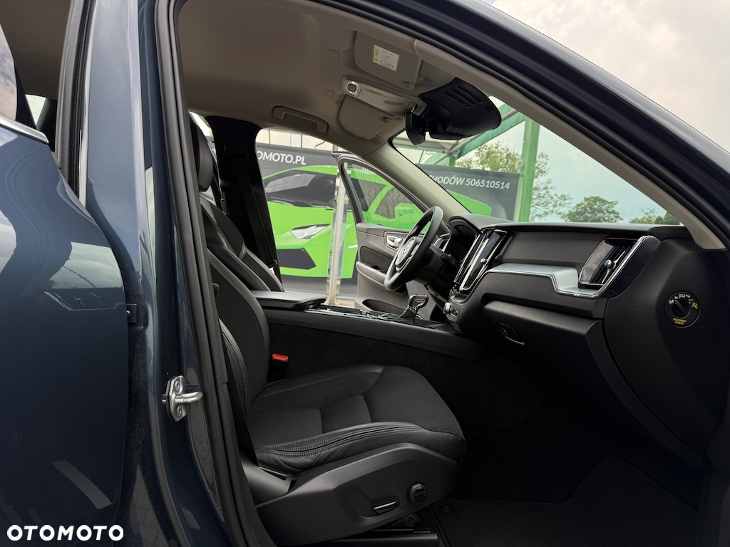 Volvo XC 60 D4 Geartronic Momentum Pro - 30