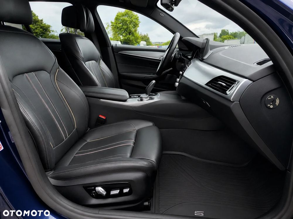 BMW Seria 5 520d M Sport Edition - 18