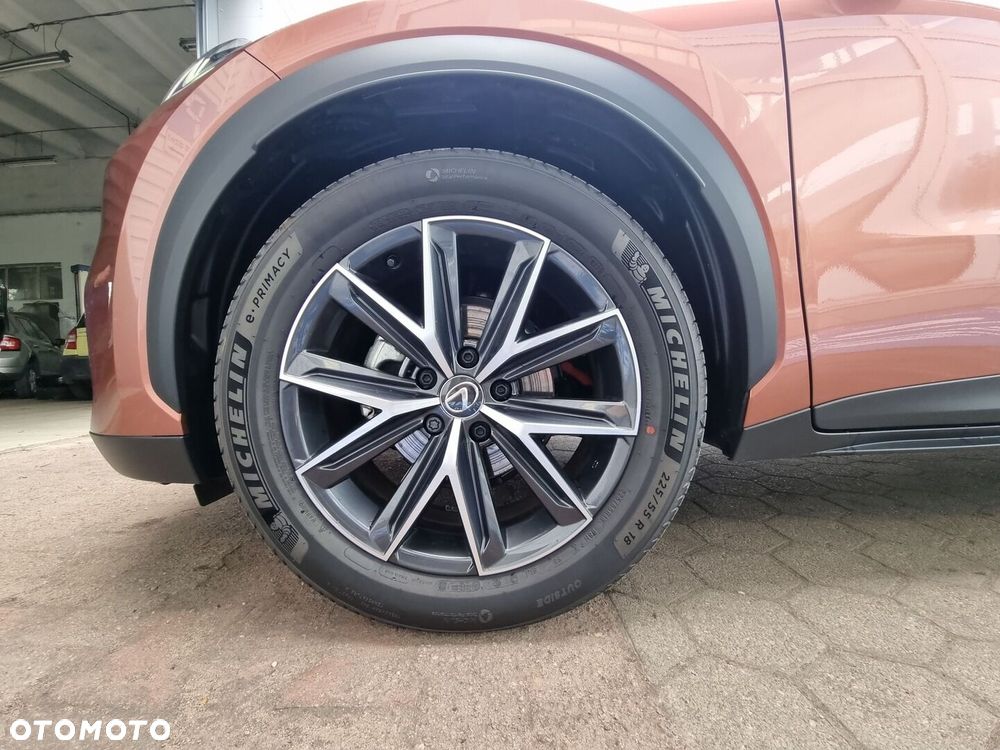 Lexus LBX - 26