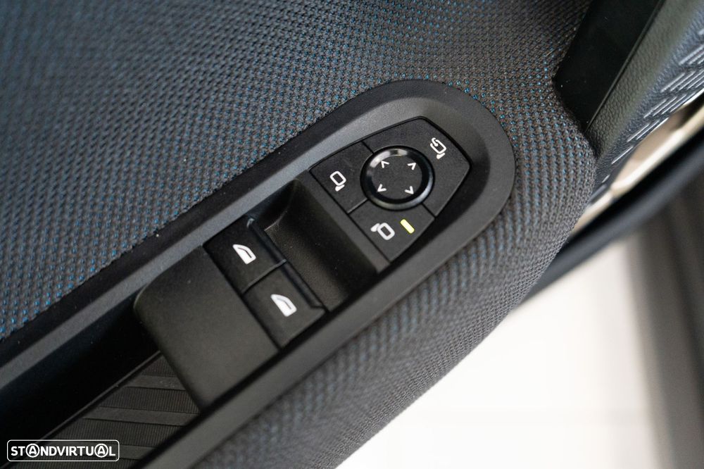 MINI 3 Portas Cooper SE Premium Classic - 23