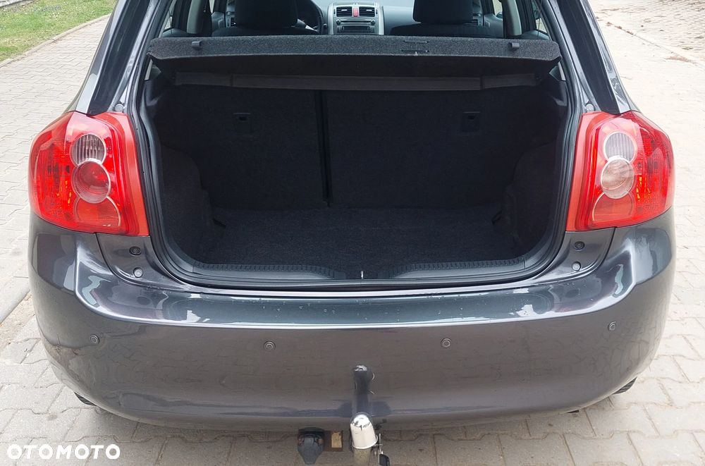 Toyota Auris 1.4 D-4D - 17