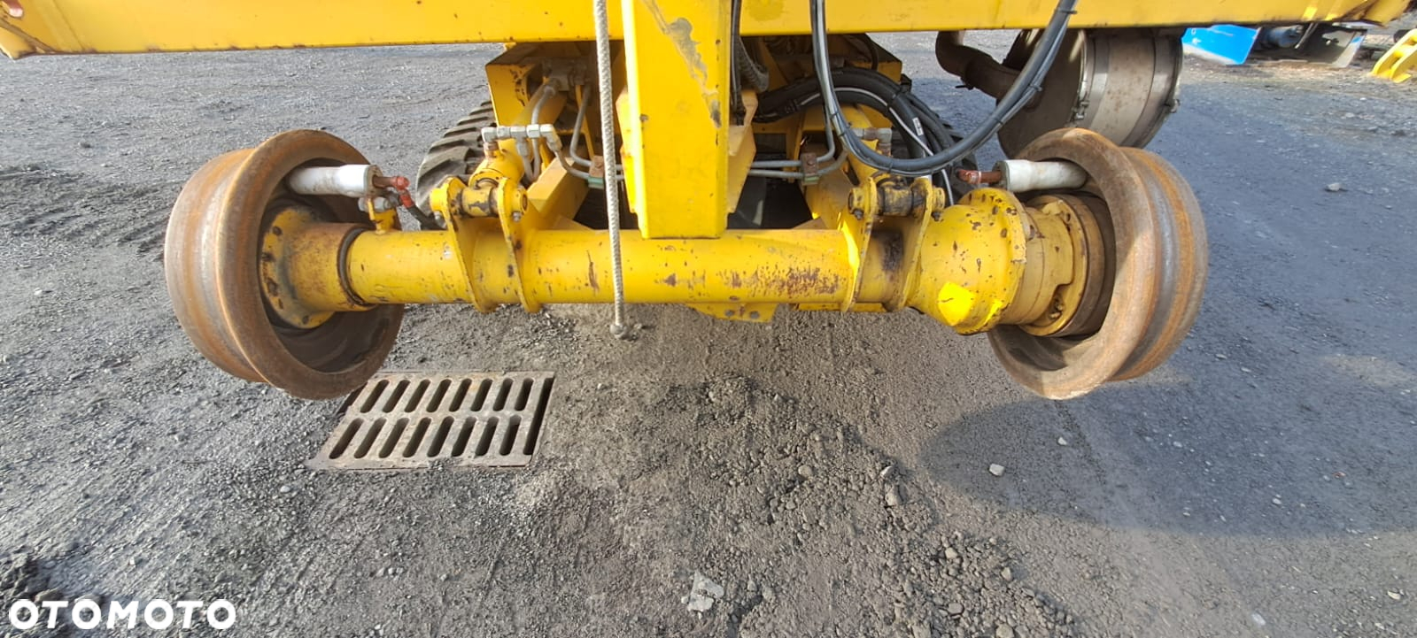 Inny Dwudrogowy podnośnik koszowy NEOTEC ELAN 00B - 12