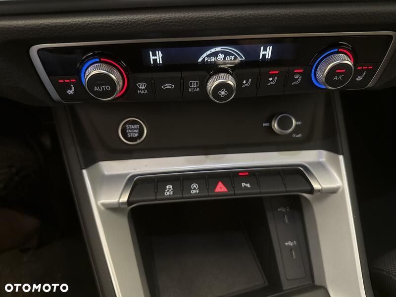 Audi Q3 35 TFSI S tronic - 16