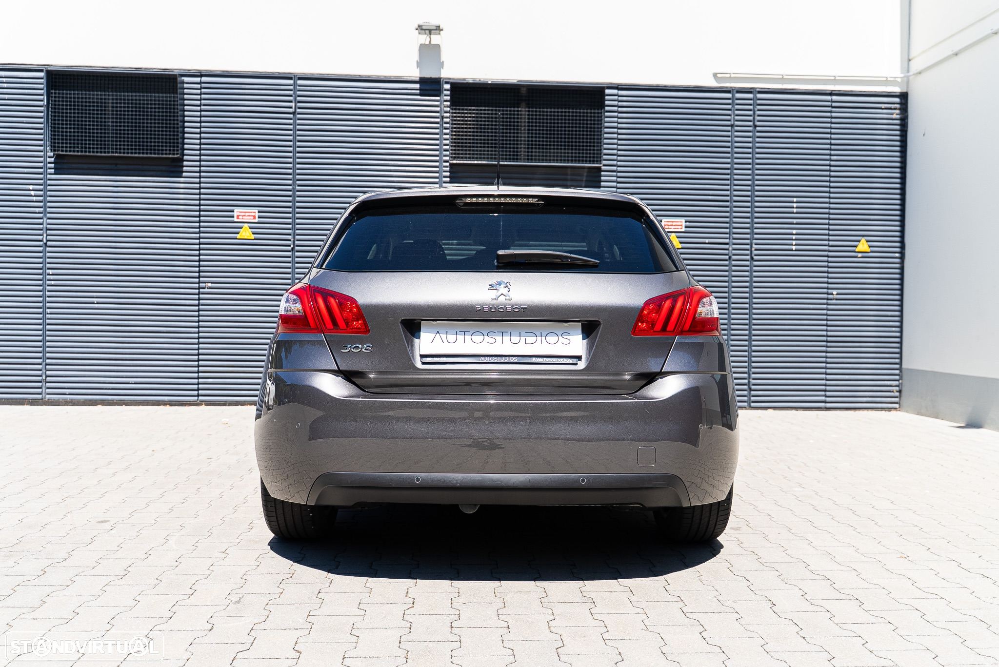 Peugeot 308 1.2 PureTech Style - 11