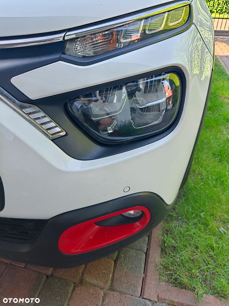 Citroën C3 1.2 PureTech Shine EAT6 - 3