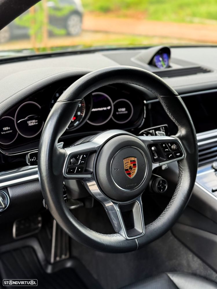 Porsche Panamera 4 E-Hybrid Platinum Edition - 2