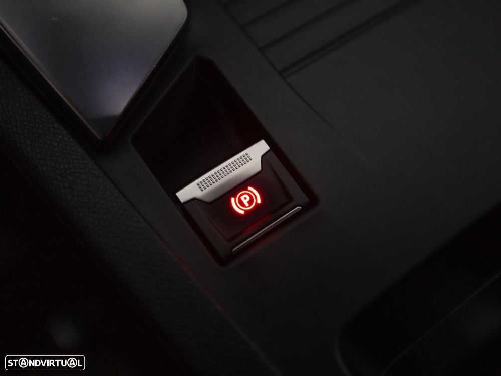 Peugeot 308 SW 1.6 Hybrid Active Pack e-EAT8 - 21