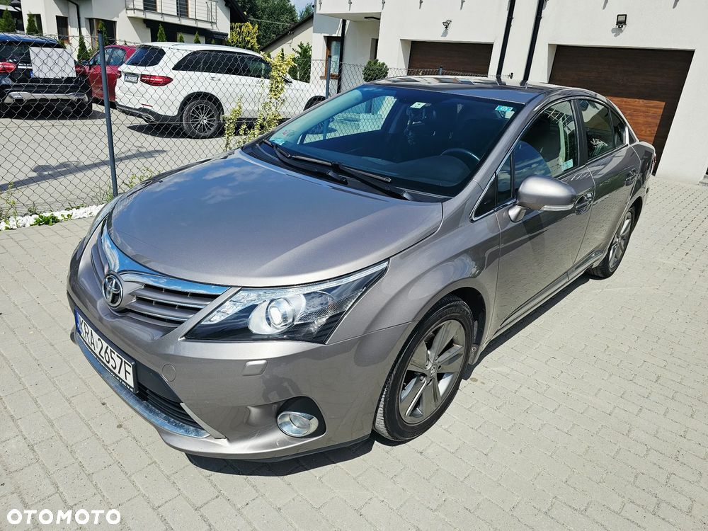 Toyota Avensis 1.8 Prestige - 3