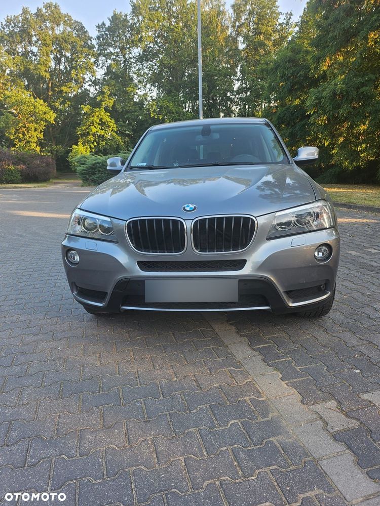 BMW X3 28i xDrive - 1