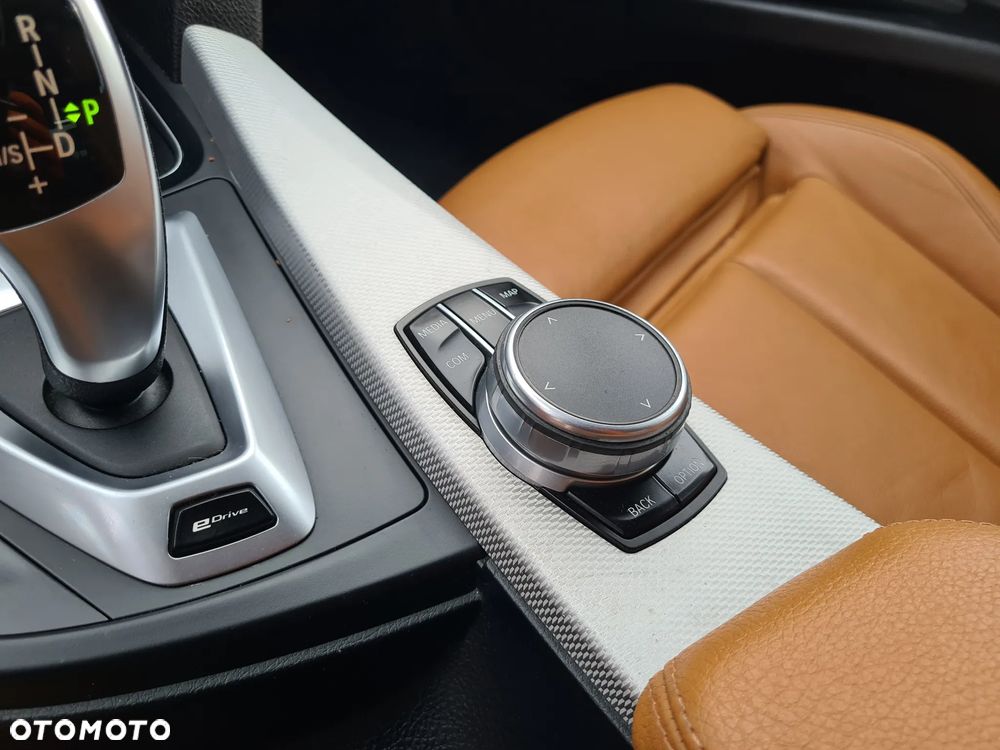 BMW Seria 3 - 15