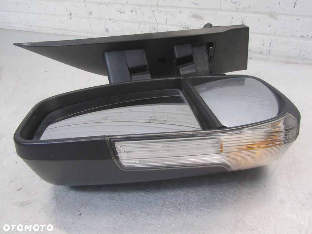 Lusterko Lewy Przód UK Iveco Daily 2014- - 2