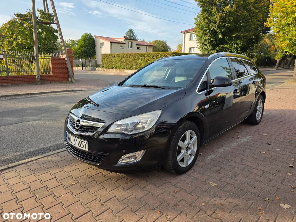 Opel Astra 2.0 CDTI DPF Cosmo - 1