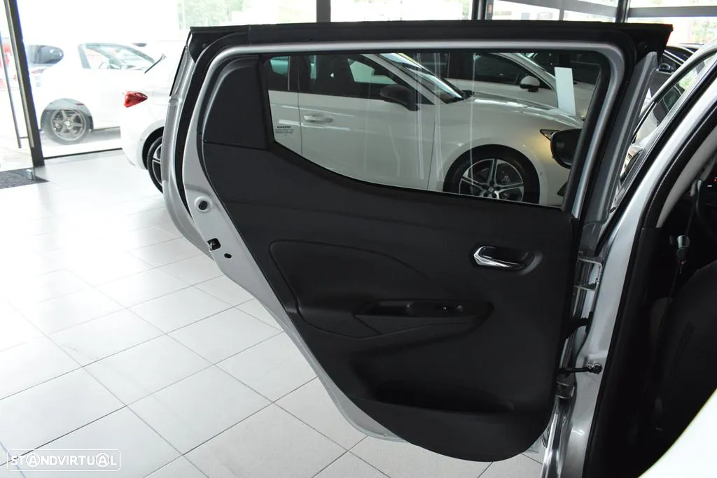 Nissan Micra 1.0 IG-T N-Design Black - 27