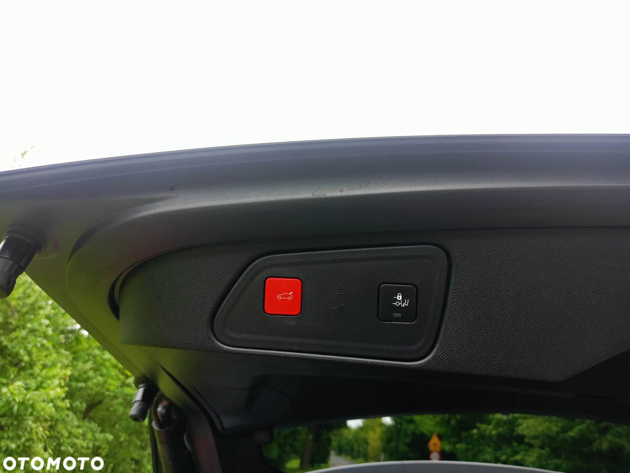Peugeot 3008 BlueHDi 130 Stop & Start EAT8 Allure - 22