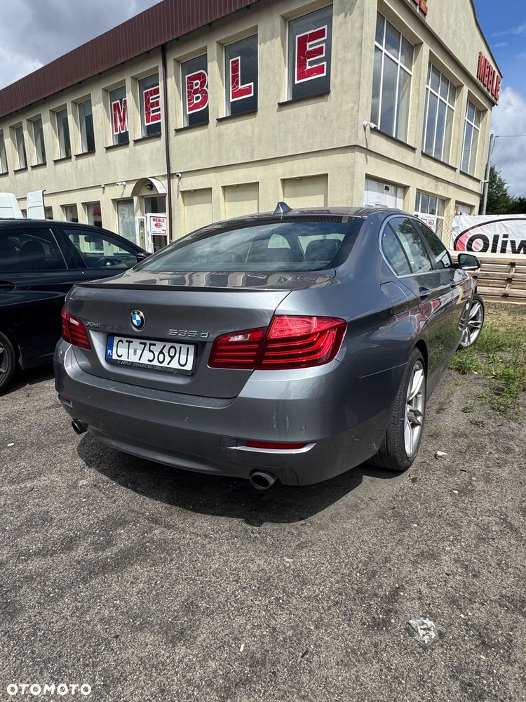 BMW Seria 5 535d xDrive - 4