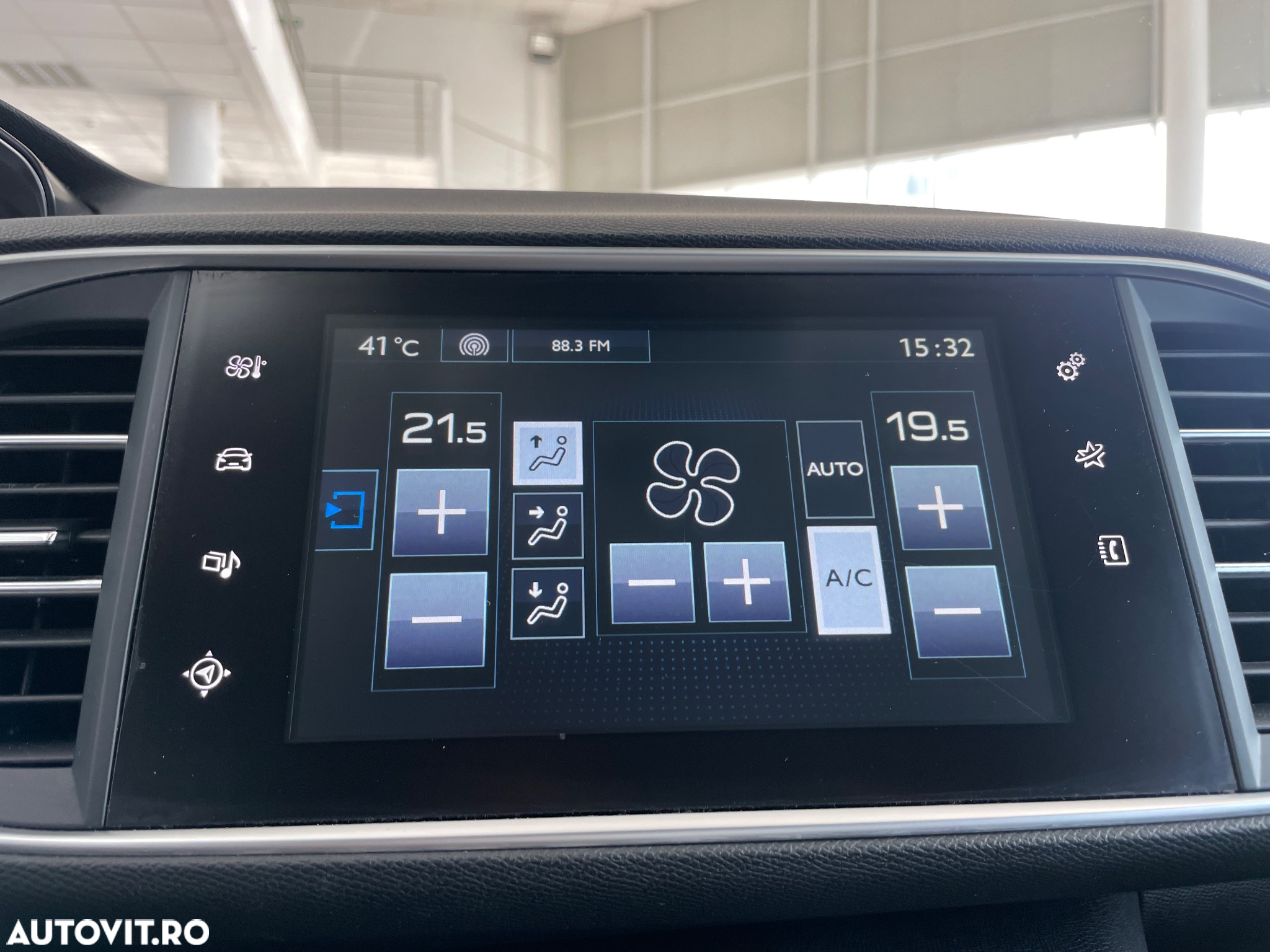 Peugeot 308 PureTech 130 Stop & Start Active - 19