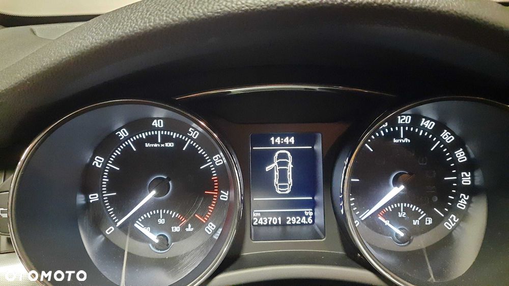 Skoda Superb - 8