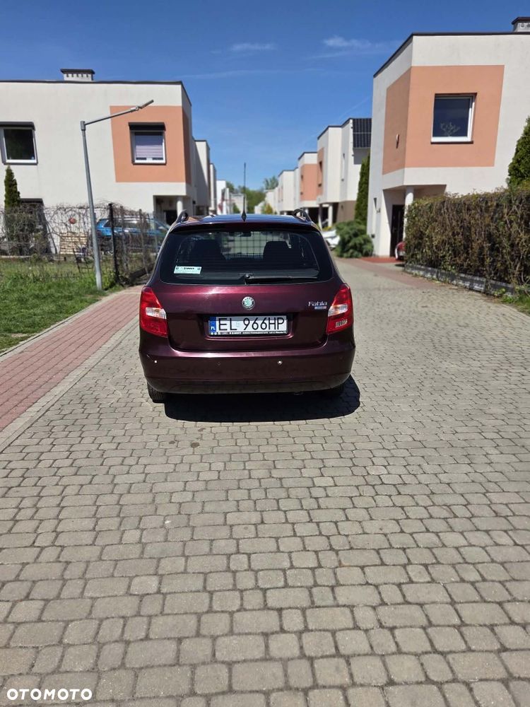 Skoda Fabia - 4