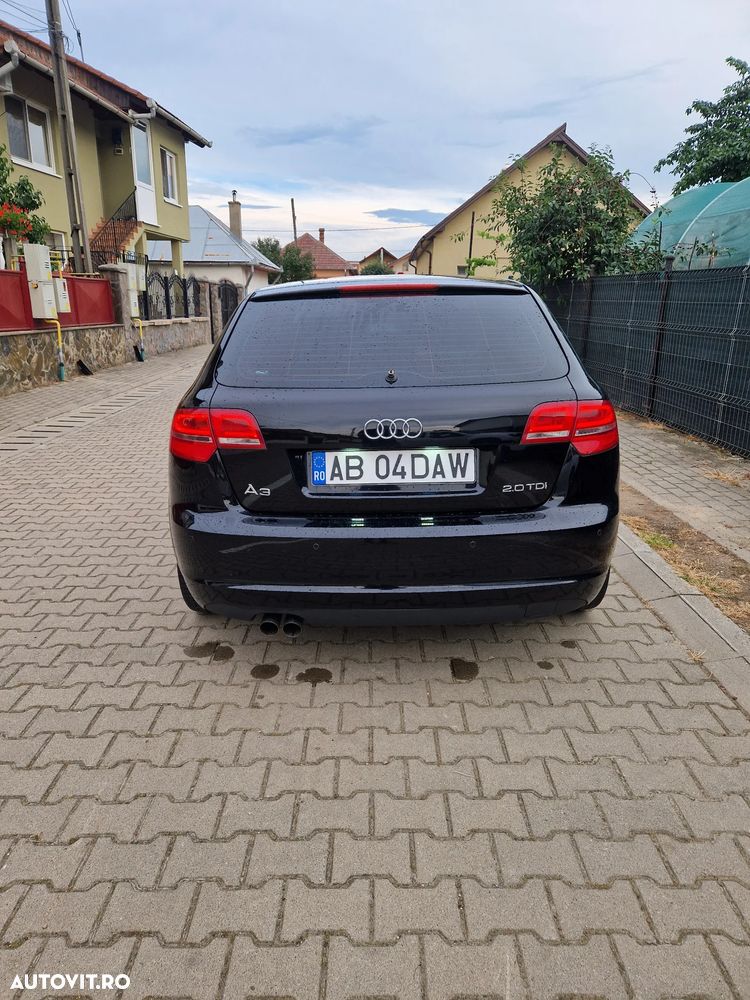 Audi A3 2.0 TDI DSG Ambiente - 4