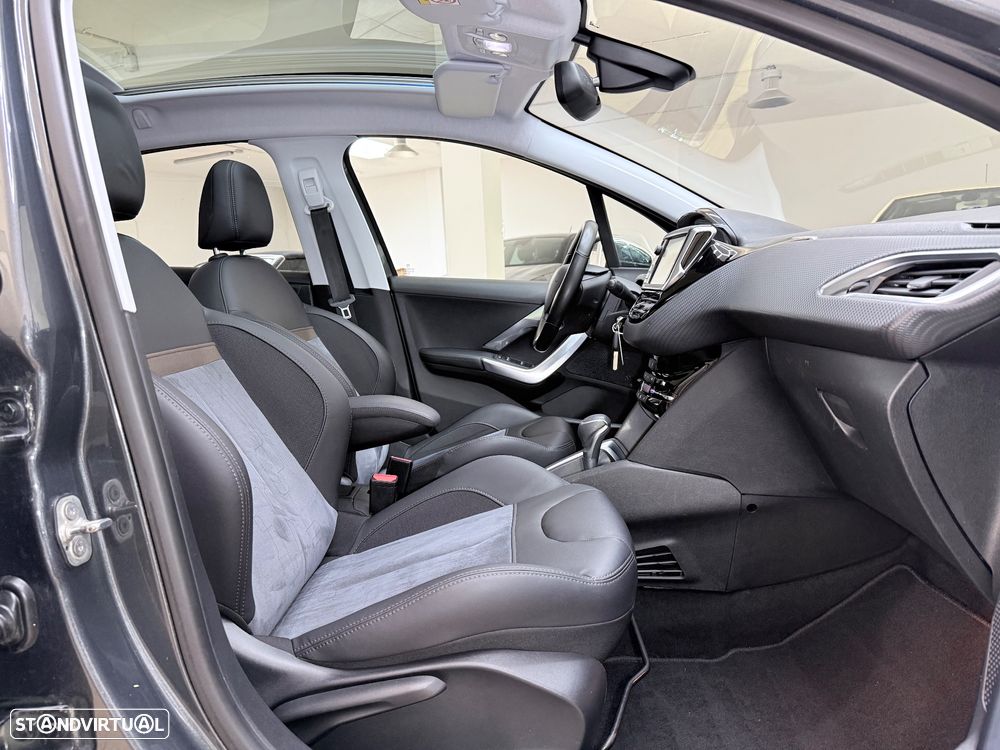 Peugeot 208 1.2 PureTech Allure EAT6 - 16