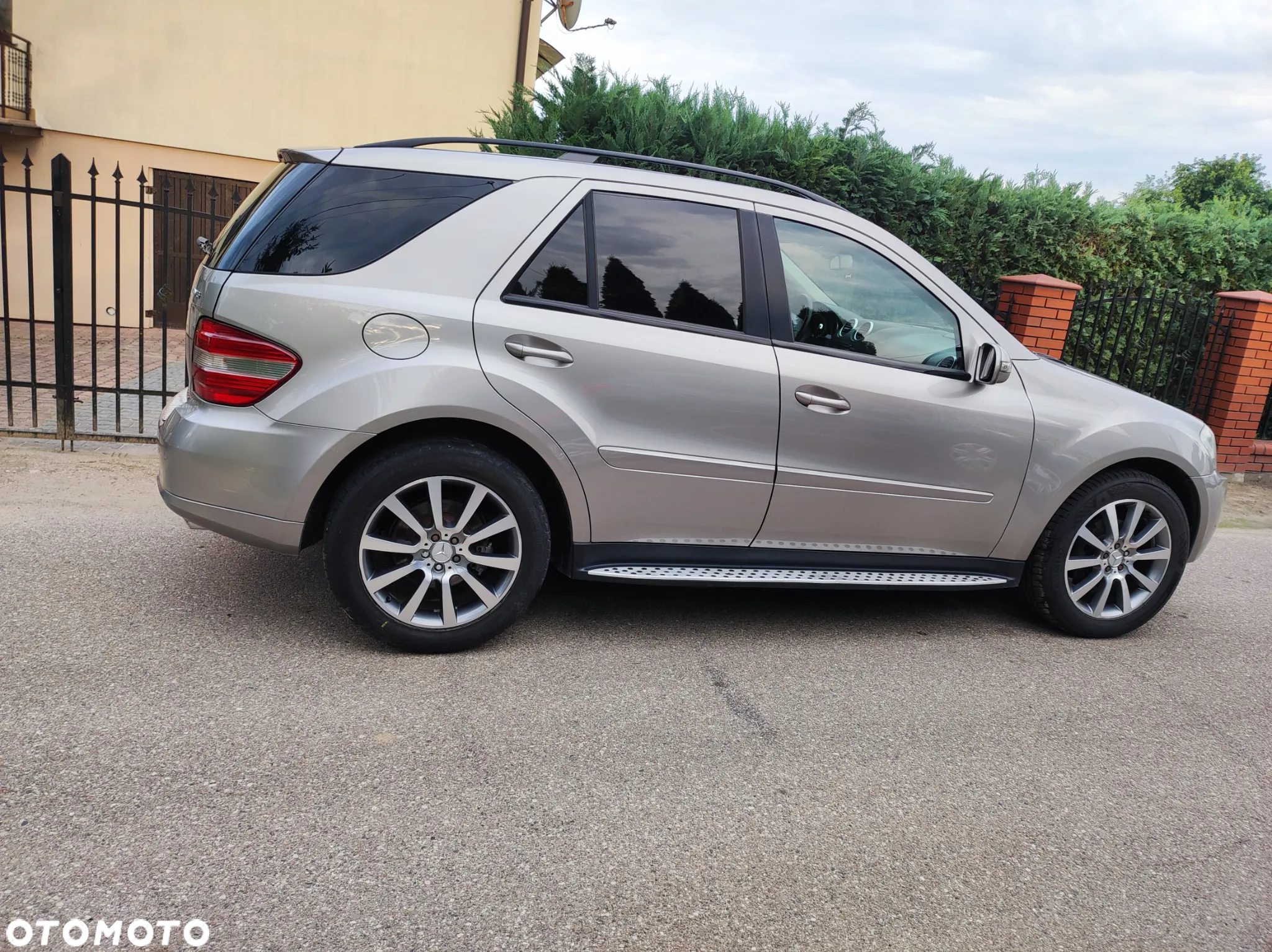 Mercedes-Benz ML 320 CDI 4Matic 7G-TRONIC - 9