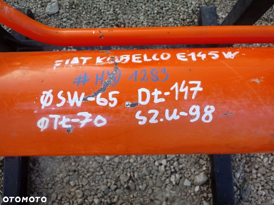 Siłownik Fiat Kobelco E145W 147 65 70 - 8