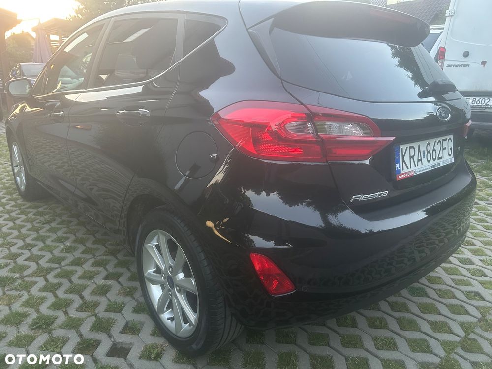 Ford Fiesta 1.1 S&S COOL&CONNECT - 18