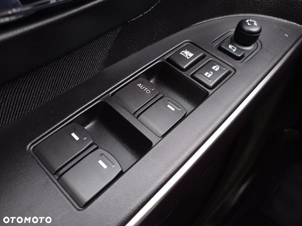 Suzuki SX4 S-Cross - 23