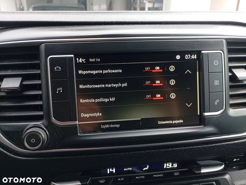 Opel vivaro - 16