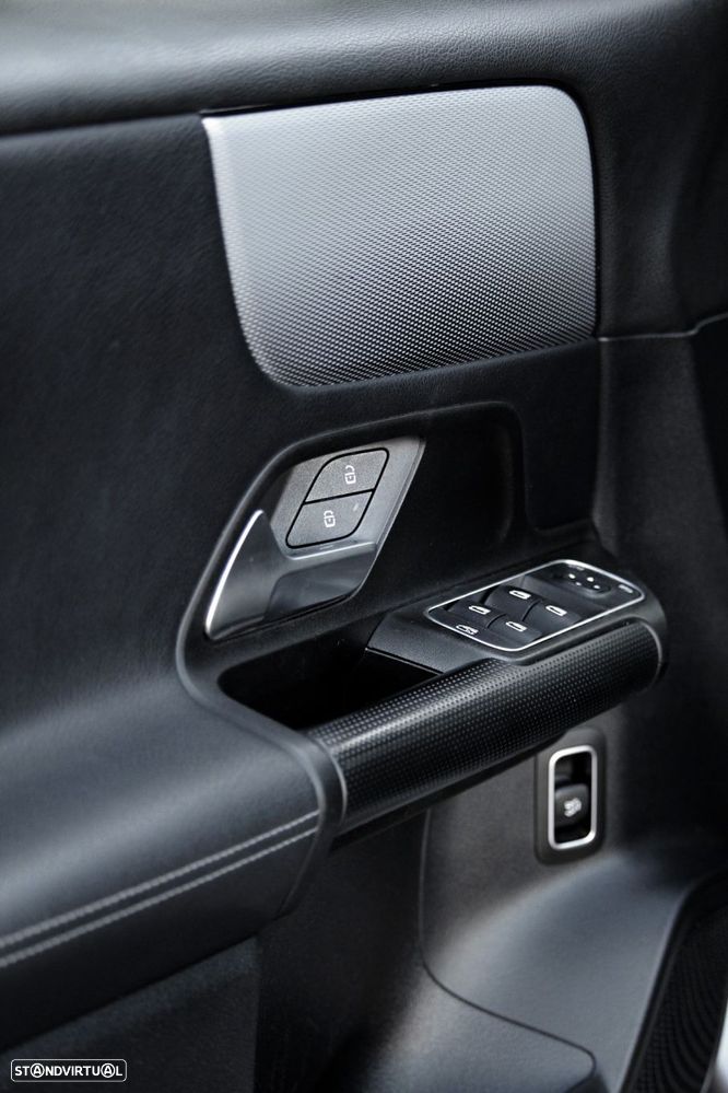 Mercedes-Benz GLB 200 d Progressive - 16